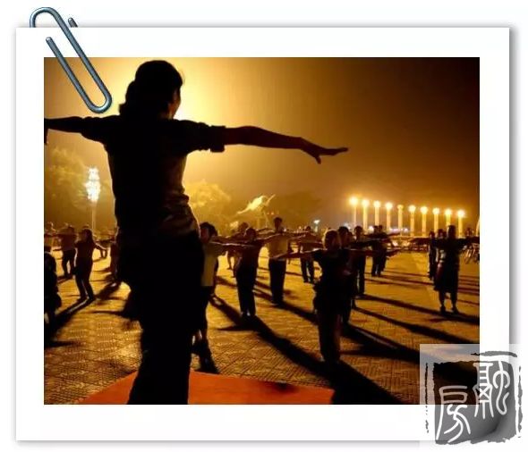 【中铁·奥体】比广场舞更吸引中国大妈的竟然是TA!