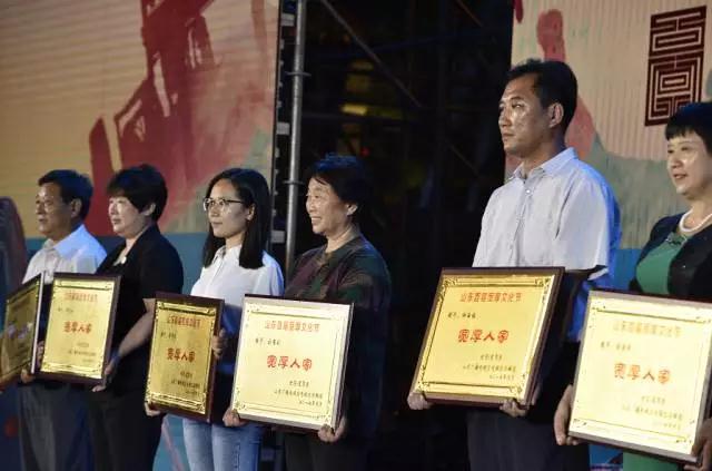致宽厚里——穿过人山人海爱上你