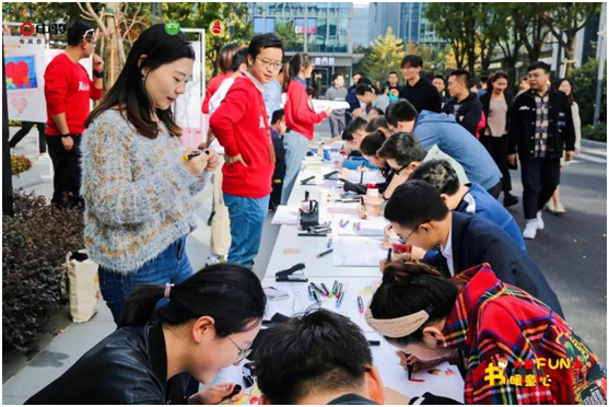 马拉松？彩色跑？这才是你参加过的最炫接力
